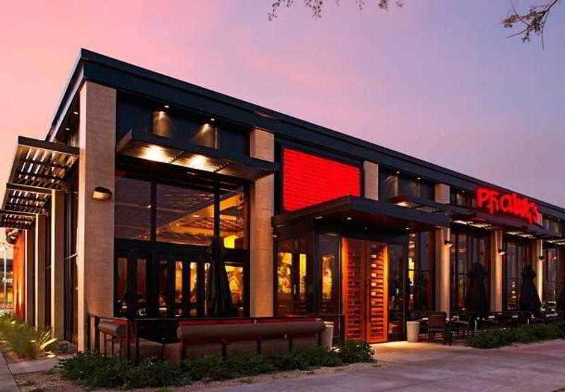 Residence Inn Phoenix North Happy Valley Amenities photo